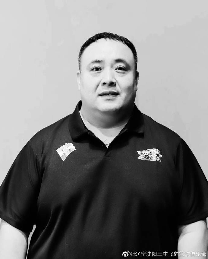 绿帽龟奴服侍伺候情夫
